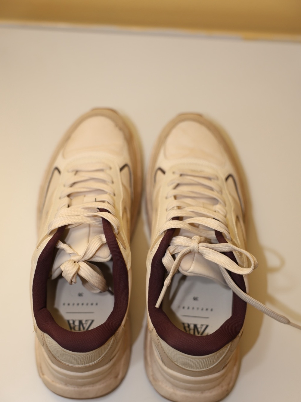 Zara Cream Lace-Up Sneakers with Maroon Collar